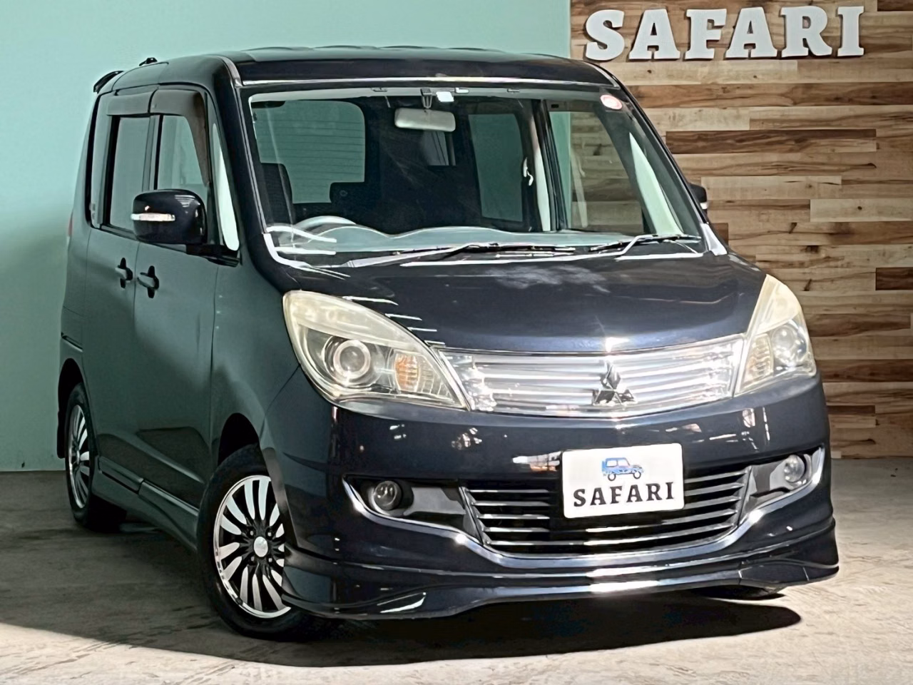 Mitsubishi Delica D:2