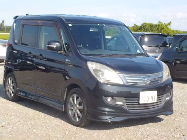 Suzuki Solio
