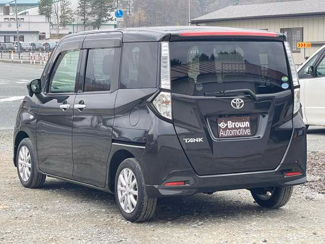 TOYOTA TANK