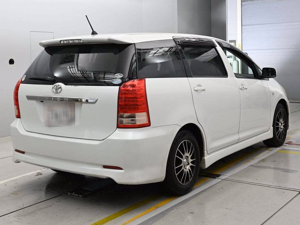 TOYOTA WISH
