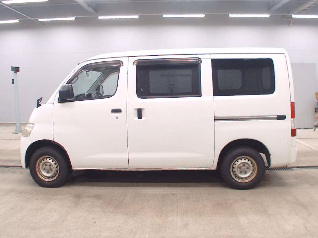 TOYOTA LITE ACE