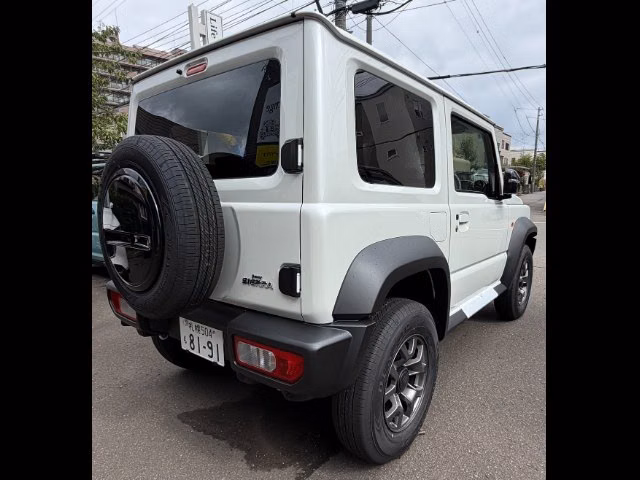 SUZUKI JIMNY SIERRA