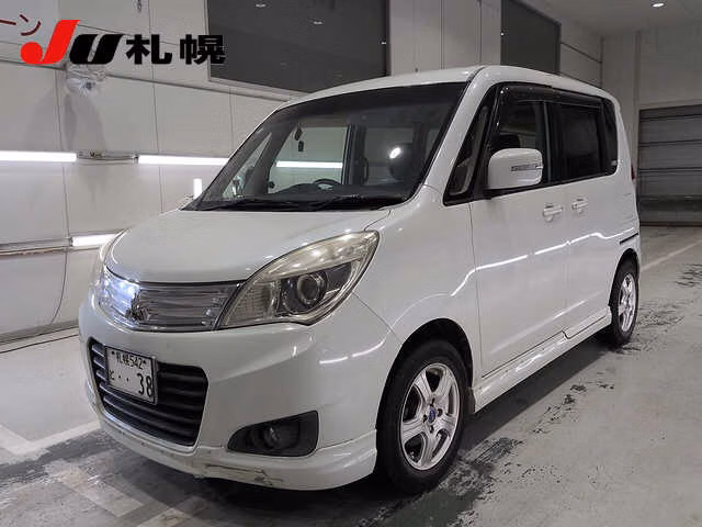 Mitsubishi Delica D:2