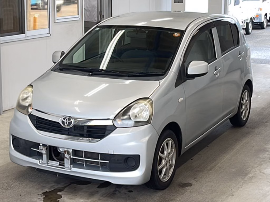 TOYOTA PIXIS EPOCH