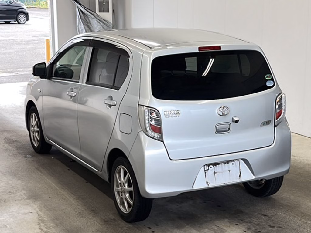 TOYOTA PIXIS EPOCH