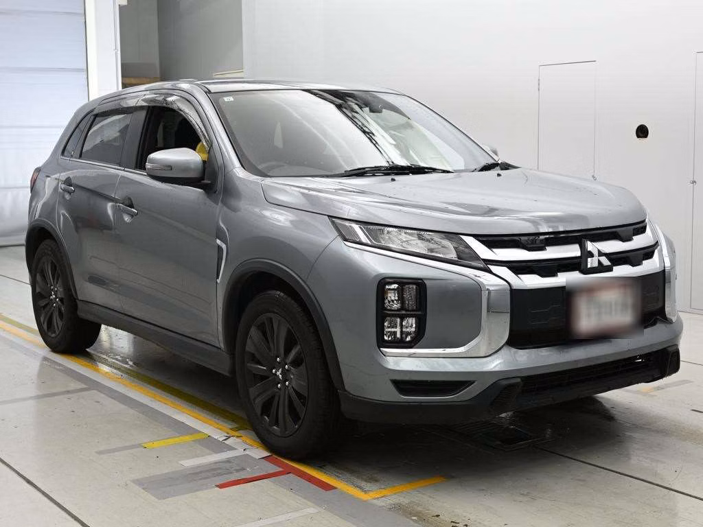 MITSUBISHI RVR