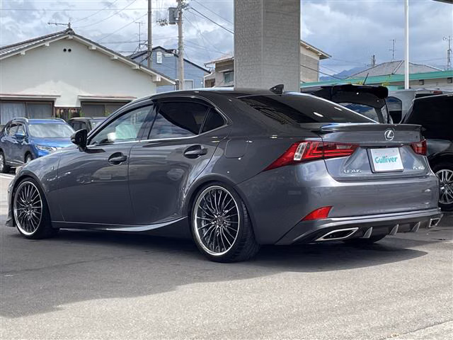 LEXUS IS350