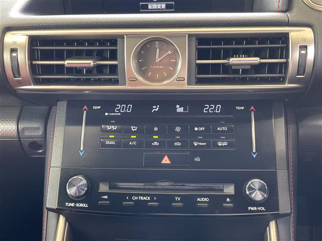 Lexus IS350