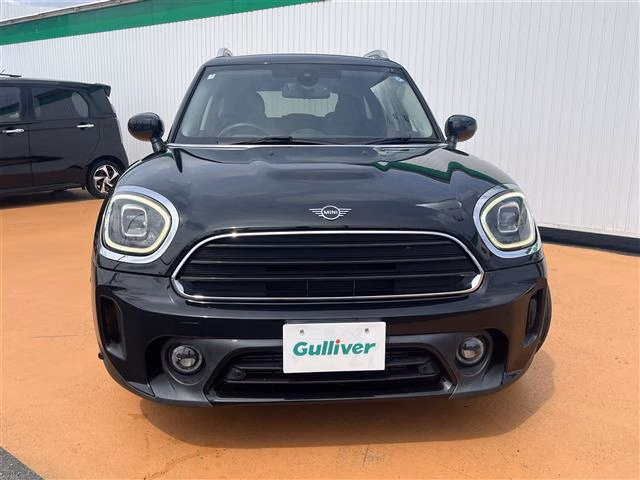 MINI CROSSOVER