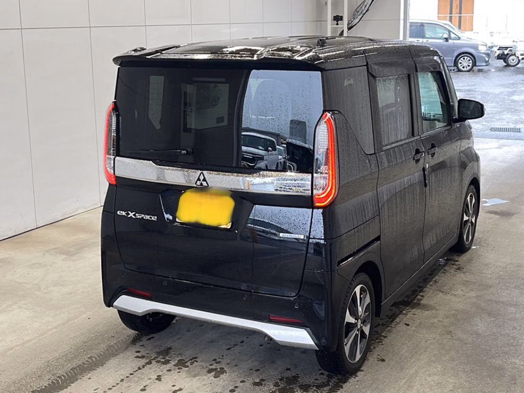 MITSUBISHI EK SPACE