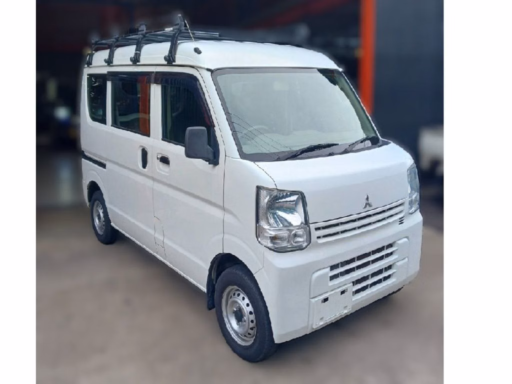 MITSUBISHI MINICAB