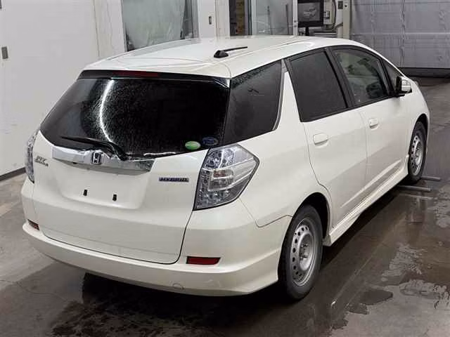 HONDA FIT SHUTTLE