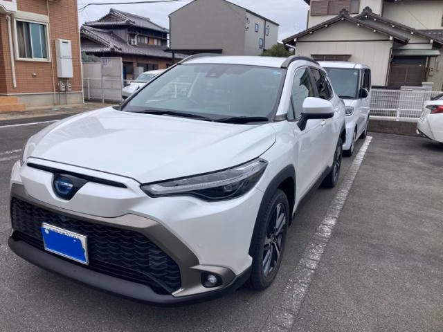 TOYOTA COROLLA CROSS