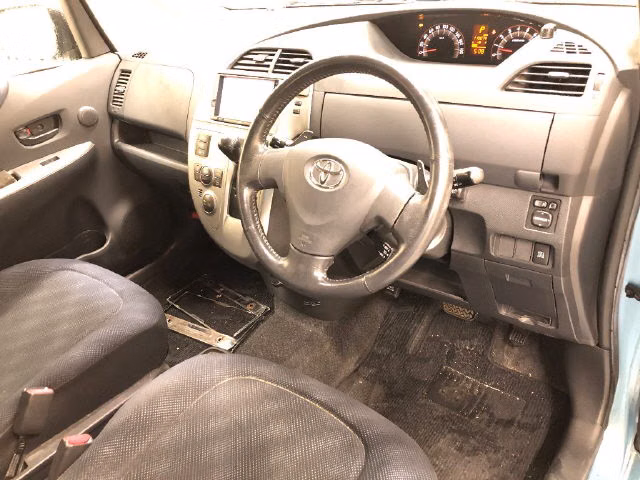 TOYOTA RACTIS