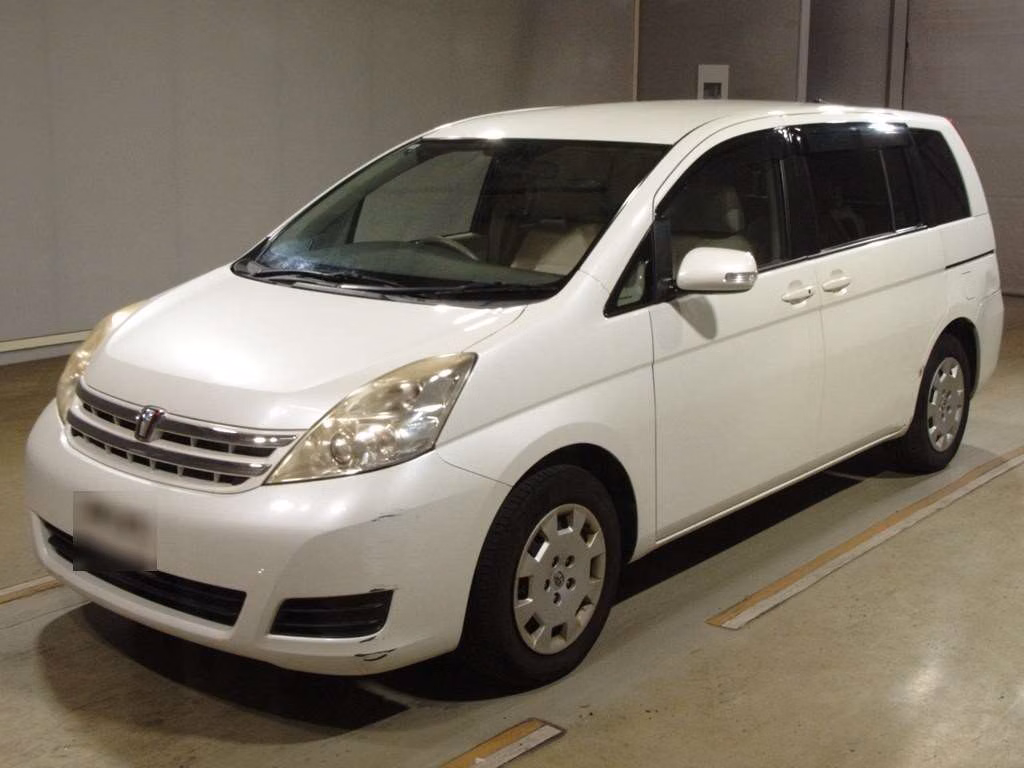 TOYOTA ISIS