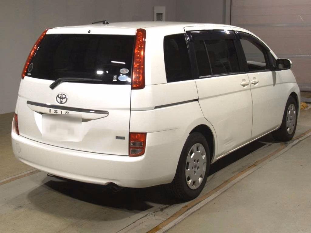 TOYOTA ISIS