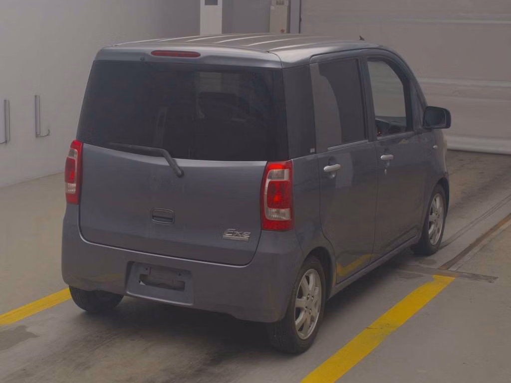 DAIHATSU TANTO EXE