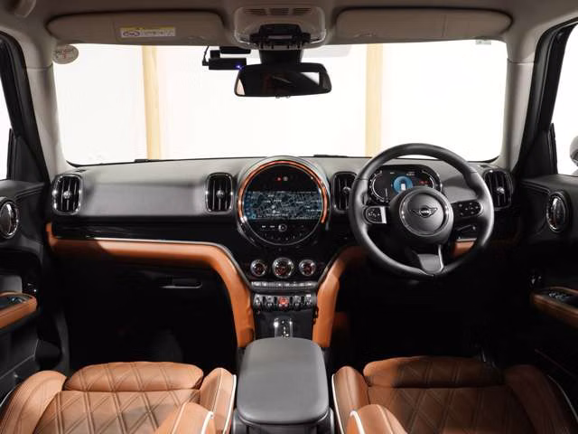 MINI CROSSOVER