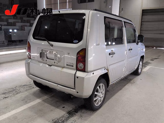 DAIHATSU NAKED