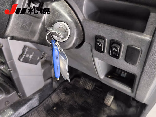 DAIHATSU NAKED