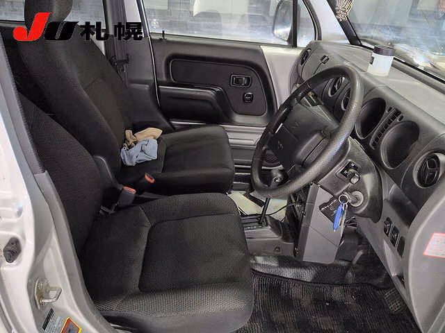 DAIHATSU NAKED
