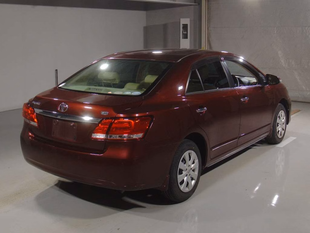 TOYOTA PREMIO