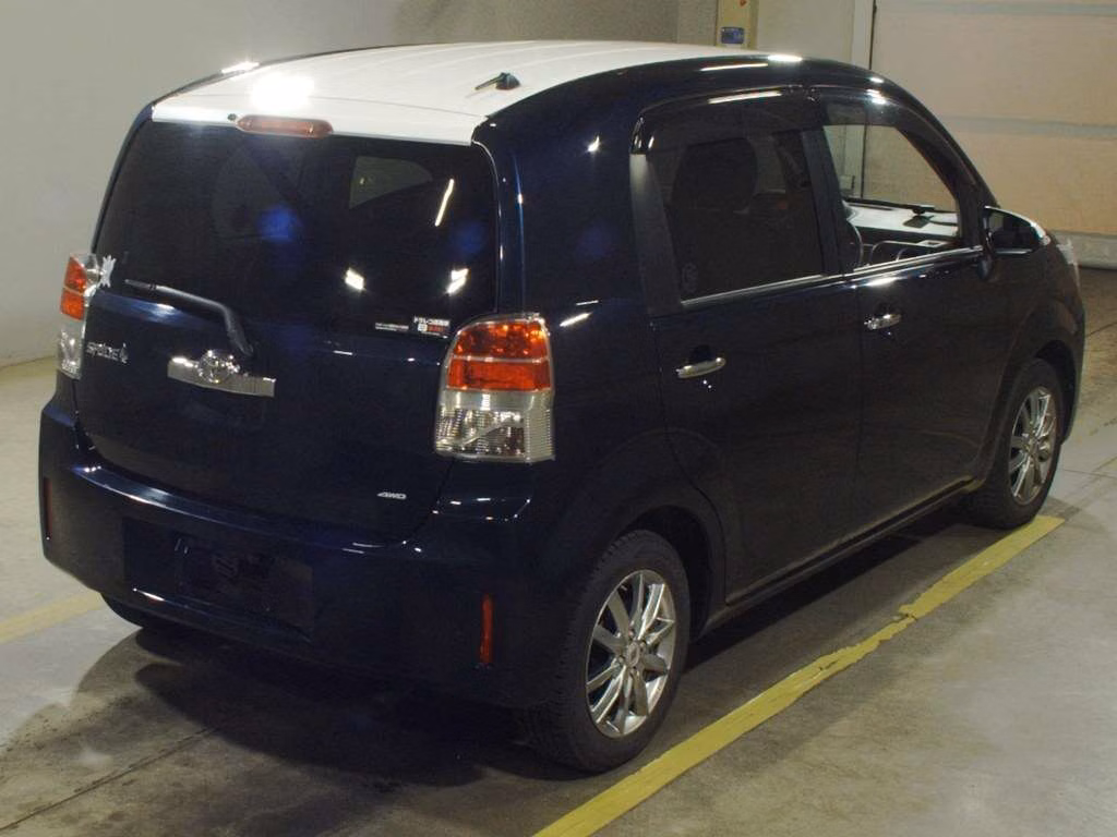 TOYOTA SPADE