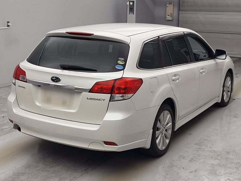 SUBARU LEGACY