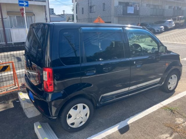 Nissan Otti