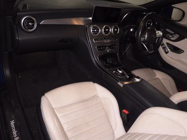 MERCEDES-BENZ C-CLASS