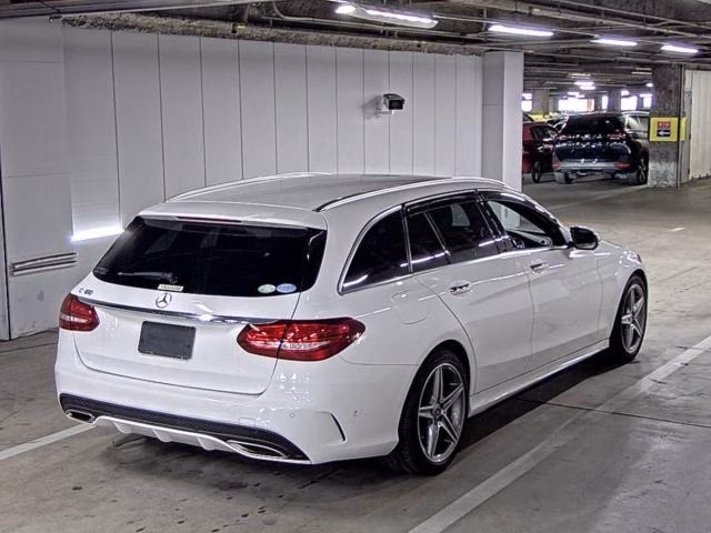 MERCEDES-BENZ C-CLASS