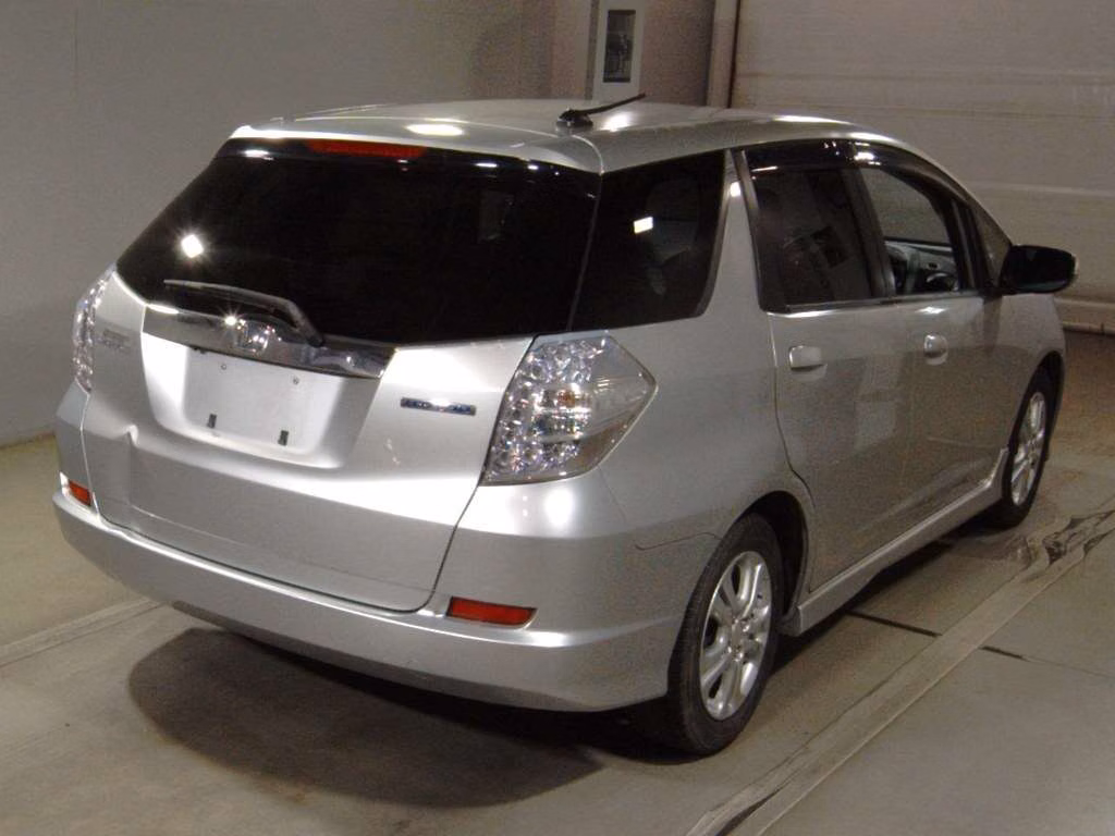 HONDA FIT SHUTTLE
