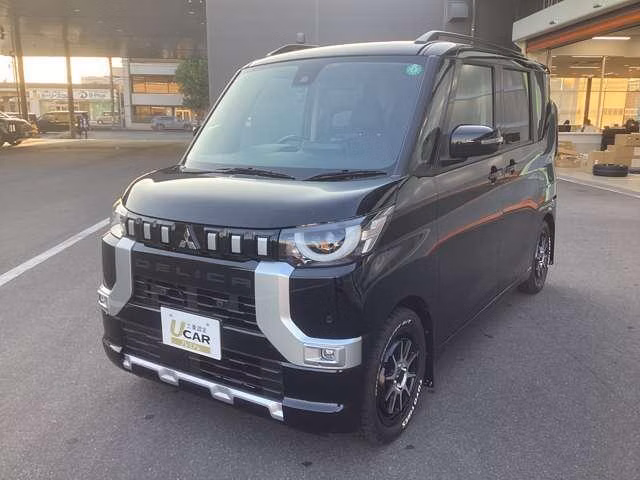 Mitsubishi Delica Mini
