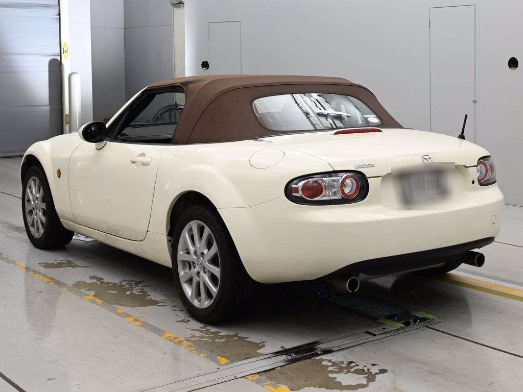 MAZDA ROADSTER