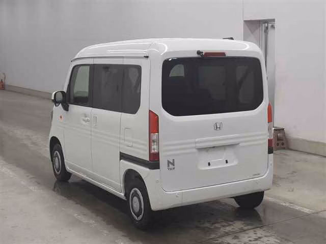 HONDA N-VAN