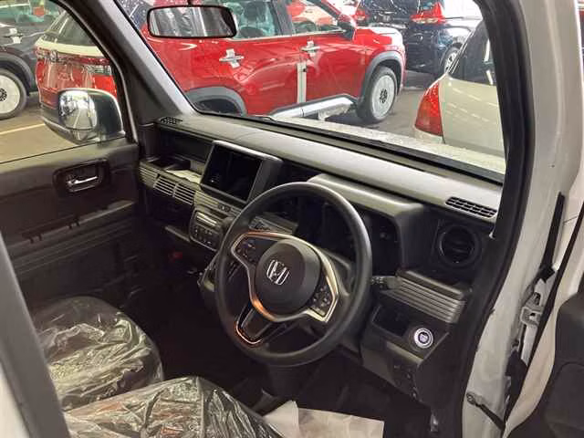 HONDA N-VAN
