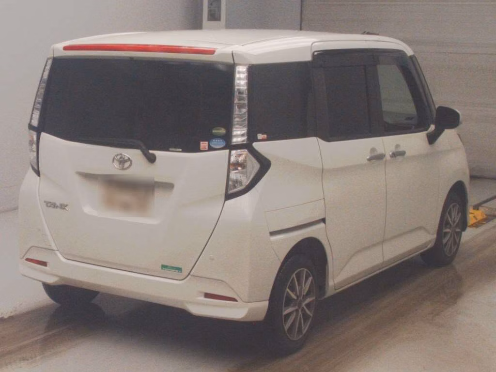 TOYOTA TANK