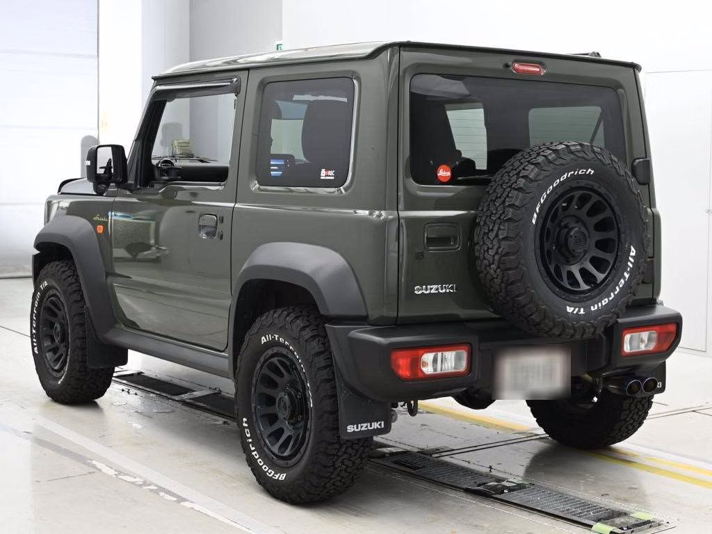SUZUKI JIMNY SIERRA