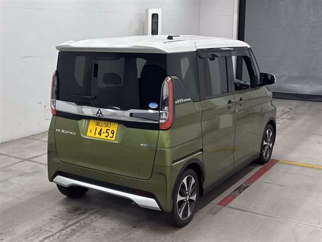 MITSUBISHI EK SPACE