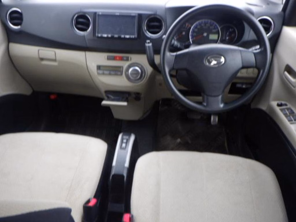 DAIHATSU TANTO EXE