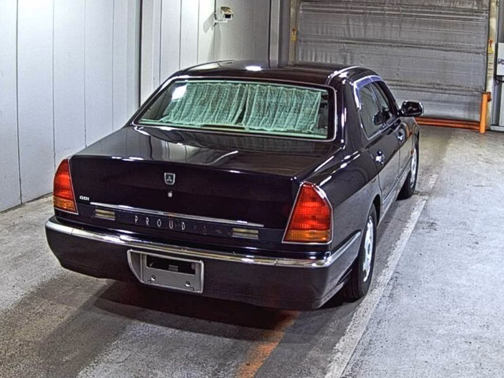 MITSUBISHI PROUDIA