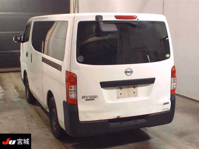 NISSAN NV350 CARAVAN