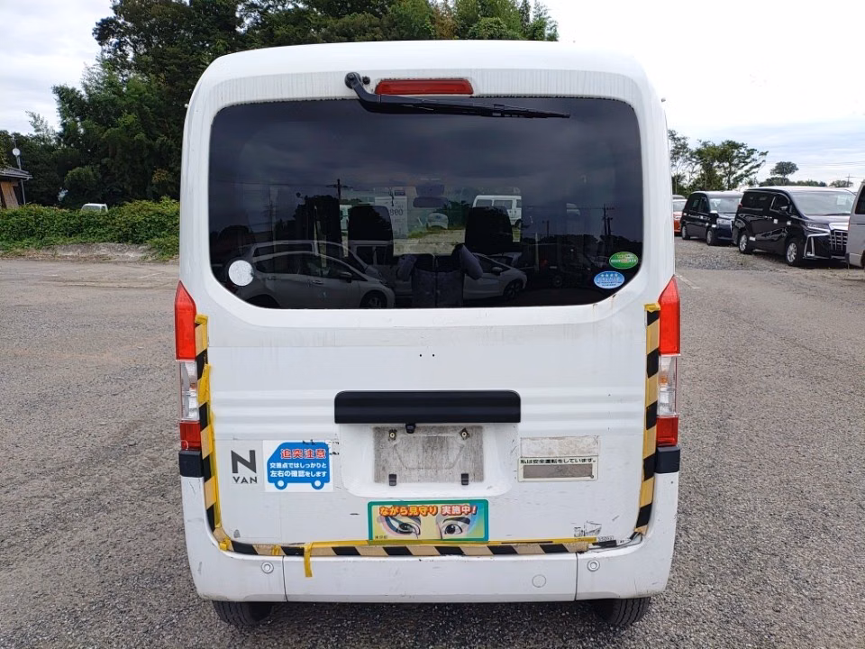 HONDA N-VAN