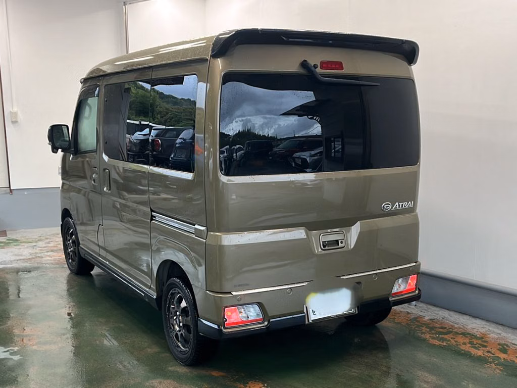 DAIHATSU ATRAI
