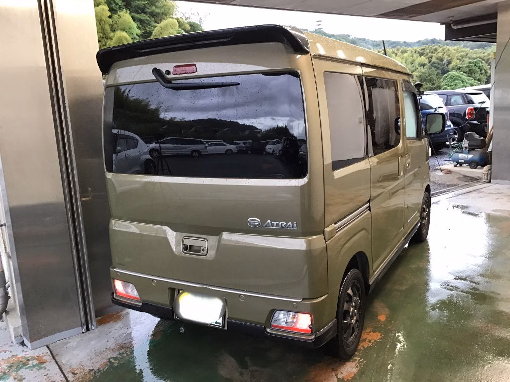 DAIHATSU ATRAI