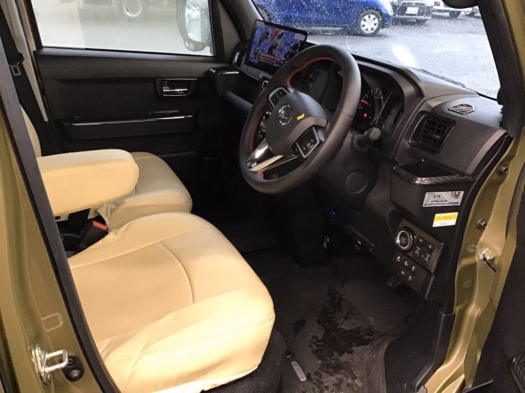DAIHATSU ATRAI