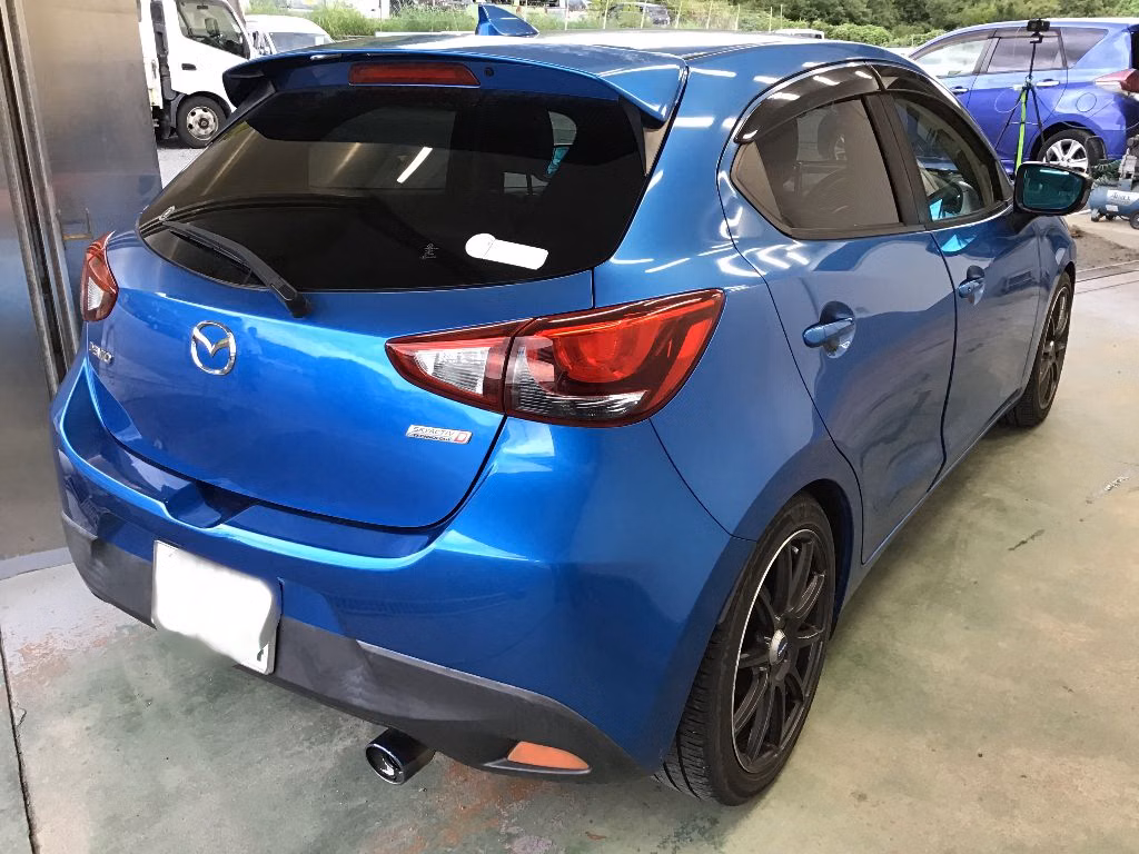 MAZDA DEMIO