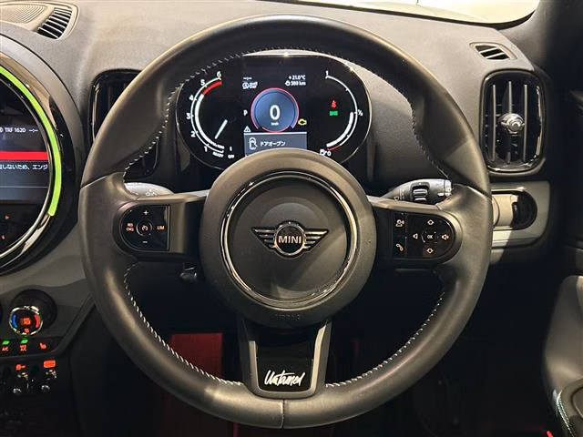 MINI CROSSOVER