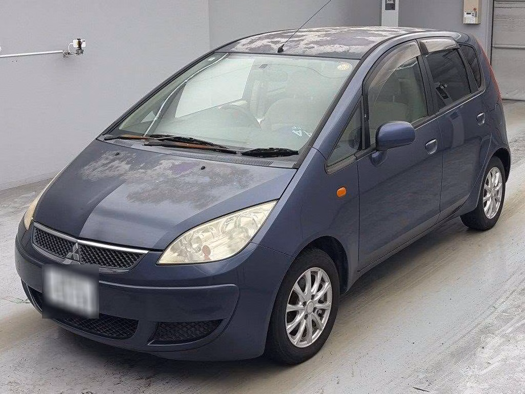 MITSUBISHI COLT