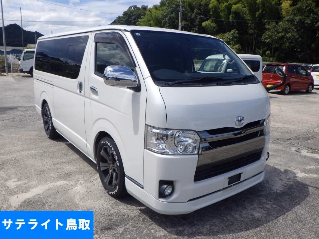 Toyota Regius Ace